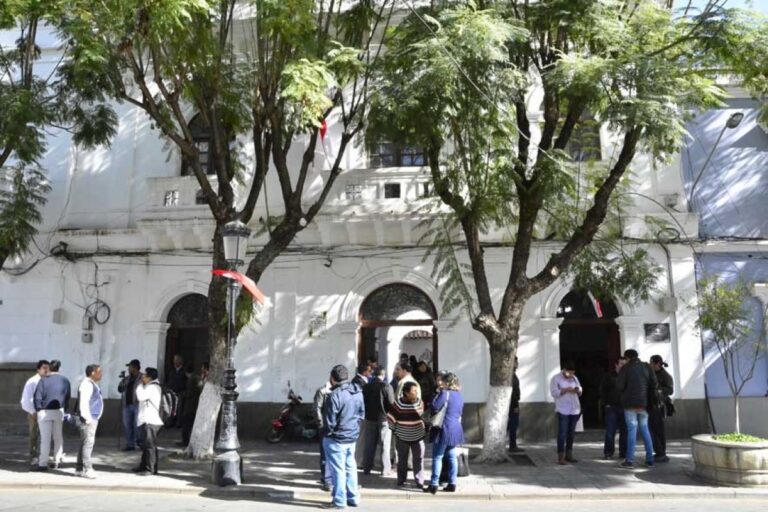 Presidente del Comité Cívico de Tarija cuestiona excesos en el presupuesto nacional 2024
