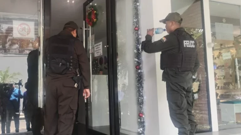 Investigan intento de robo en la residencia del gobernador Mario Aguilera