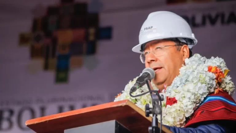 Arce culpa a «los cambitas» por el alza en la canasta familiar y genera polémica