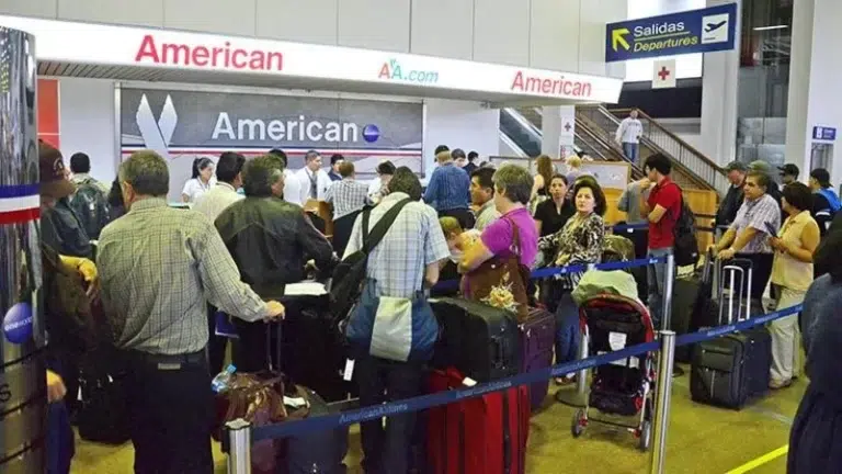 IATA firma un acuerdo con YPFB para pagar en moneda local