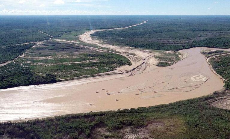 Tarija: Pueblo Weenhayek se reunirá de emergencia por contaminación en el río Pilcomayo