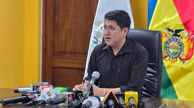 Los combustibles subvencionados en Bolivia mantienen su precio, informa la ANH
