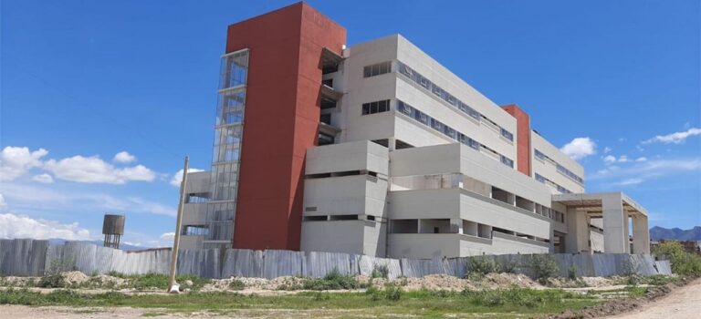 Senadora de Tarija exige informe sobre el avance del Hospital Oncológico