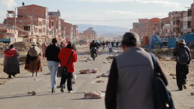 Tiempo real: Estos son los puntos de bloqueo en Bolivia según la ABC