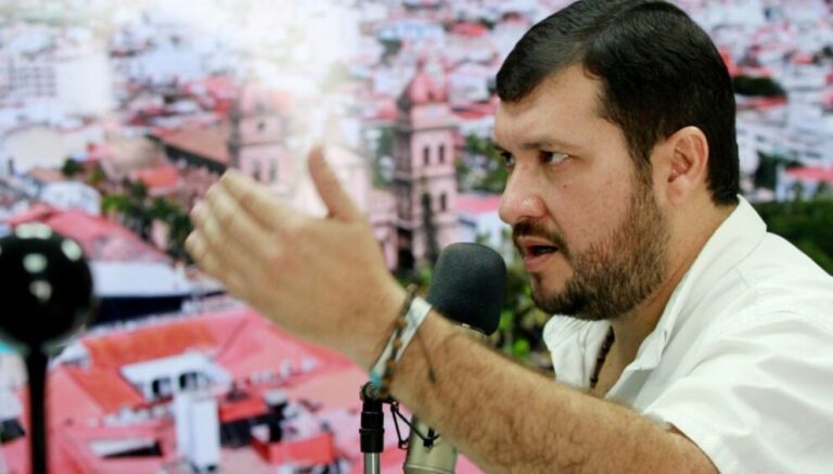 Cívico cruceño: “Evo es el cáncer del país” y exige al Gobierno medidas urgentes